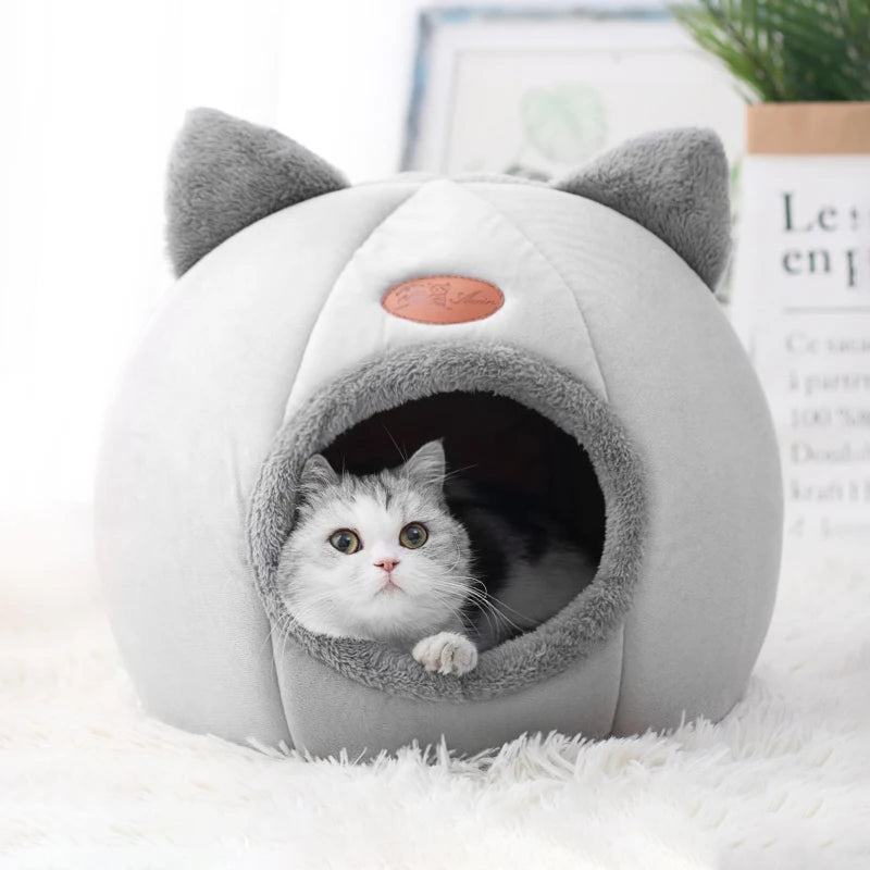 Deep Sleep Comfort in Winter Cat Bed, Cozy Cave Nest