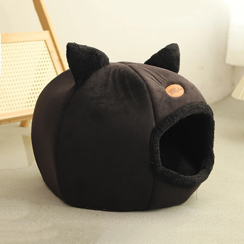 Deep Sleep Comfort in Winter Cat Bed, Cozy Cave Nest